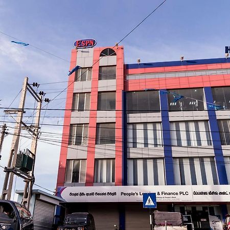 Yaarl Hostels Jaffna Exterior foto
